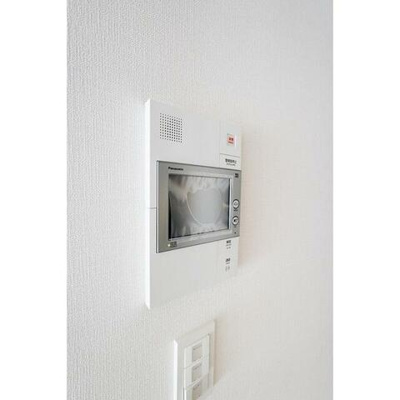 【セキュリティ】 | ドゥーエ横濱鶴見 | モニター付きインターホンでセキュリティ安心♪