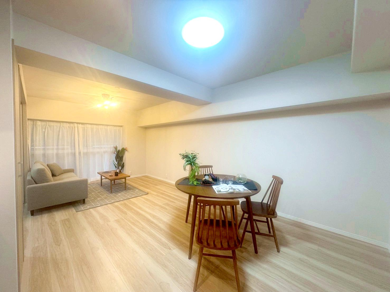 扇サンハイツの居間・リビング