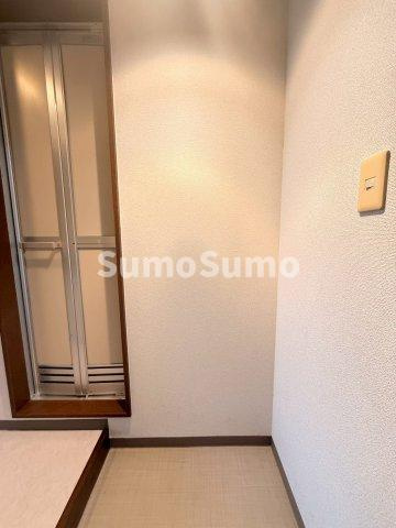 ヴィラ田中町の玄関