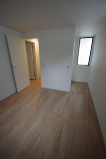 【洋室】 | 【仲介手数料無料！！】府中市分梅町1丁目　新築戸建て（全2棟）2号棟　7199万円