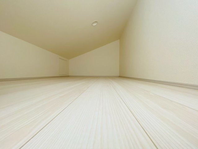 【収納】 | 西東京市下保谷２丁目　新築戸建て　１号棟 | 空間の美しさを保ちつつ暮らしやすさを高める頼もしいスペース