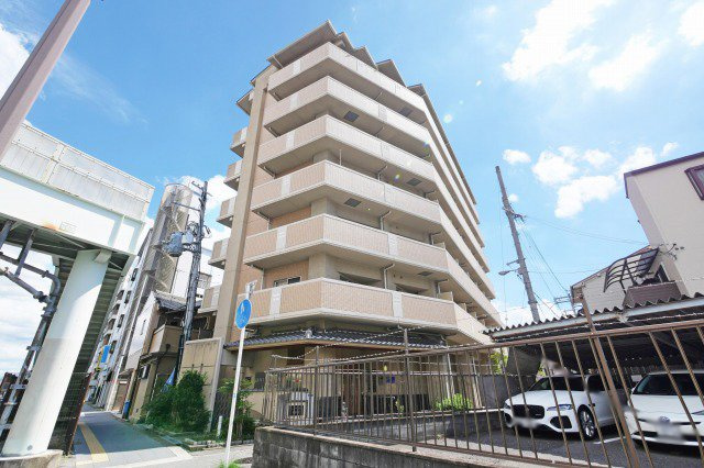 ジュネス東住吉弐番館の外観