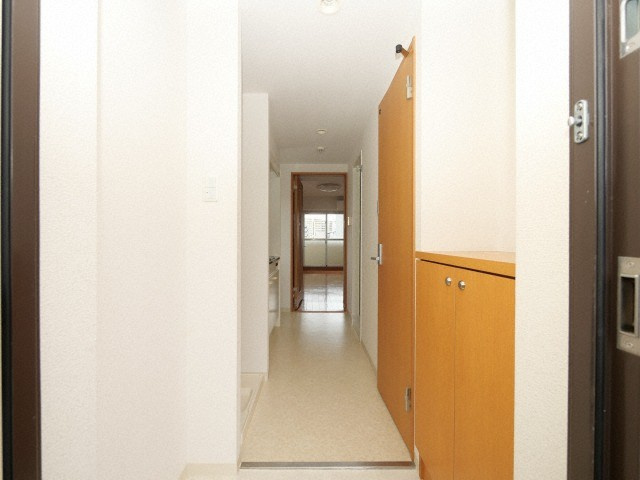 ジュネス東住吉弐番館の玄関