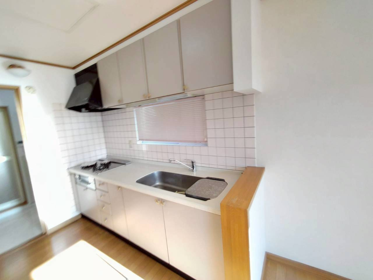 昭和北2丁目　中古住宅のキッチン