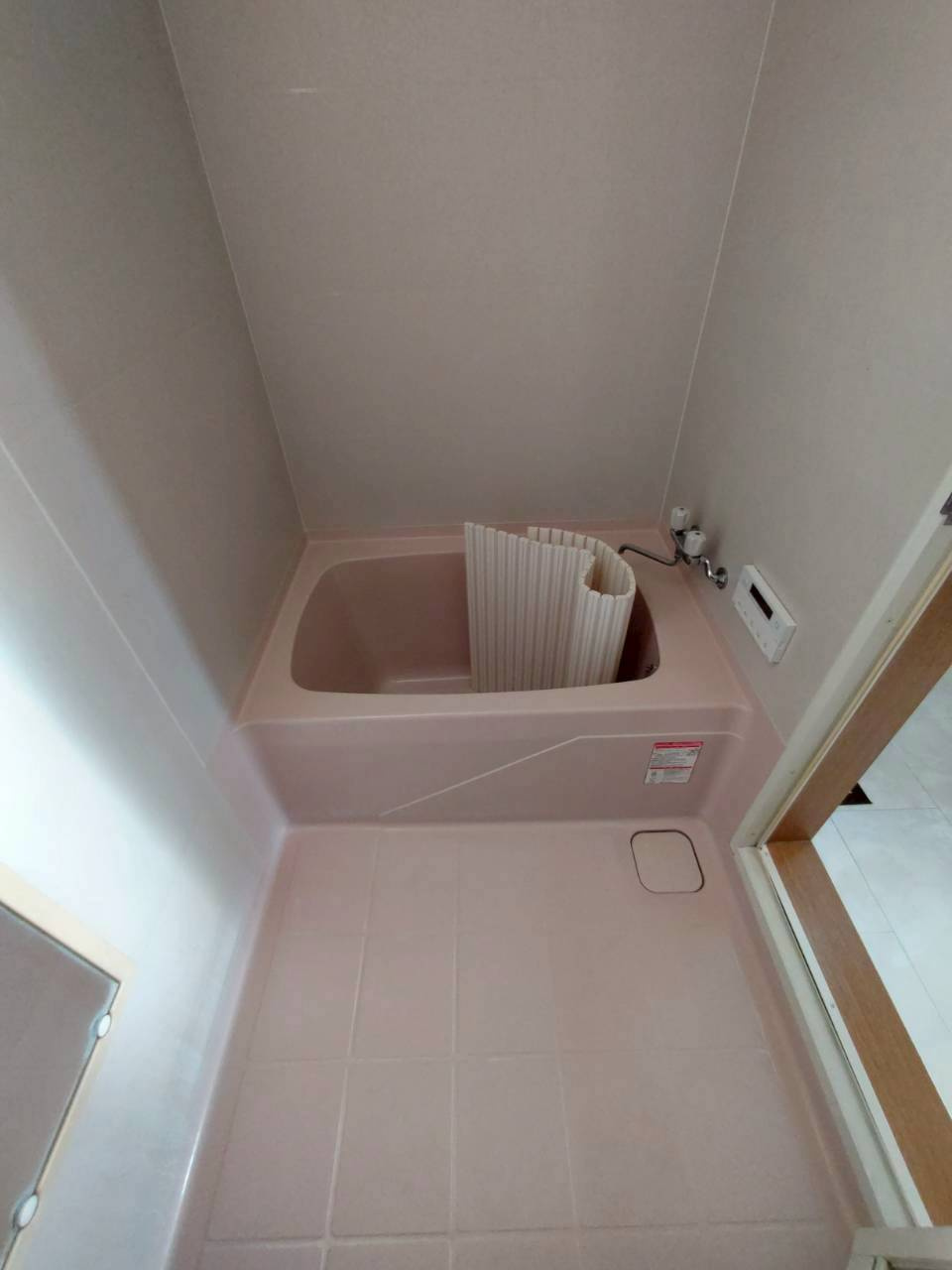 昭和北2丁目　中古住宅の浴室