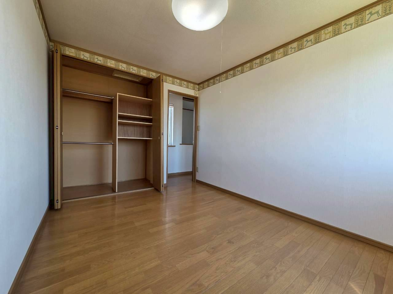 昭和北2丁目　ドッグラン付き中古住宅の洋室