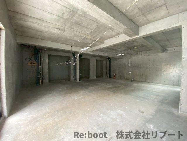 ＴＨＥ　ＢＯＮＤＳ　ＲＥＳＩＤＥＮＣＥ　ＩＣＨＩＫＡＷＡの内装