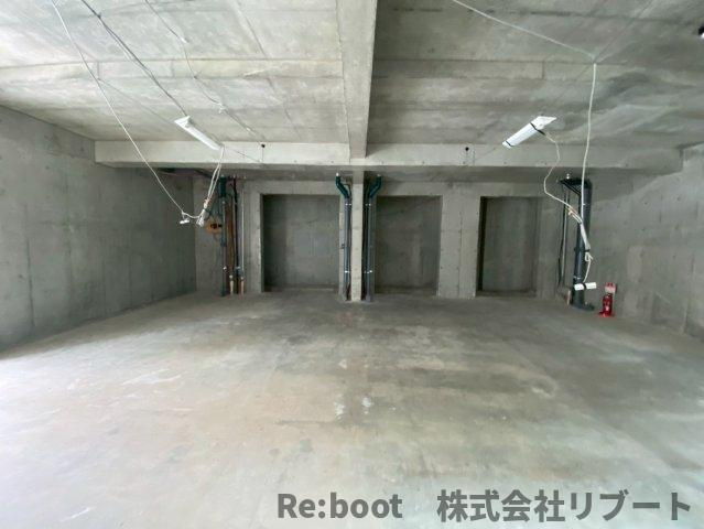 ＴＨＥ　ＢＯＮＤＳ　ＲＥＳＩＤＥＮＣＥ　ＩＣＨＩＫＡＷＡの内装