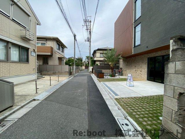 ＴＨＥ　ＢＯＮＤＳ　ＲＥＳＩＤＥＮＣＥ　ＩＣＨＩＫＡＷＡの周辺