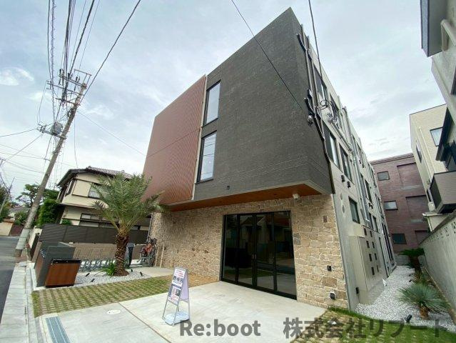 ＴＨＥ　ＢＯＮＤＳ　ＲＥＳＩＤＥＮＣＥ　ＩＣＨＩＫＡＷＡの外観