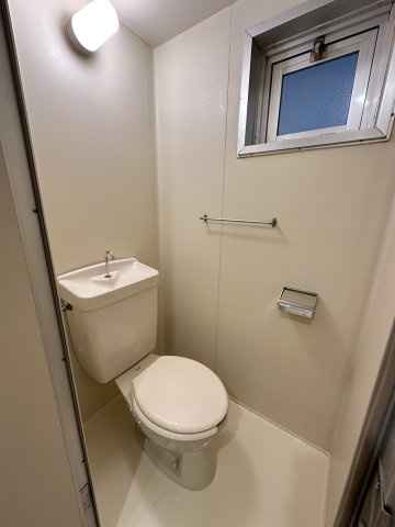 【トイレ】 | 第2スカイハイツタカラ | ※同タイプ間取り、別のお部屋の写真です。