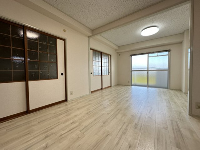 【居間・リビング】 | 第2スカイハイツタカラ | ※同タイプ間取り、別のお部屋の写真です。