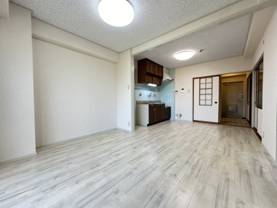 【居間・リビング】 | 第2スカイハイツタカラ | ※同タイプ間取り、別のお部屋の写真です。