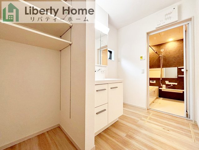 水戸市元吉田町14期　新築戸建　1号棟の脱衣所