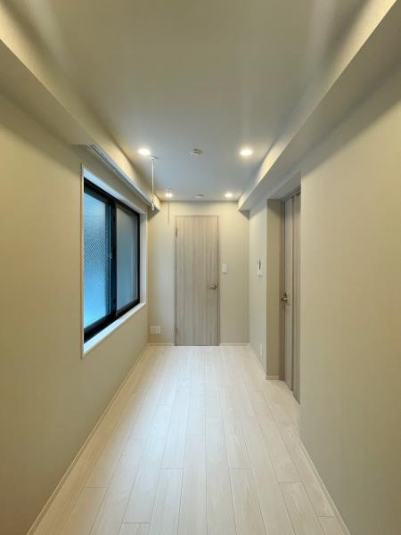 ＣＯＭＰＯＳＩＴＥ高輪の居間・リビング