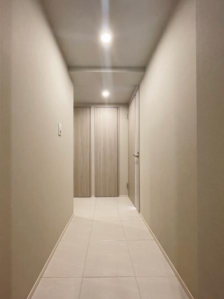 ＣＯＭＰＯＳＩＴＥ高輪の玄関