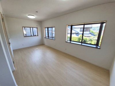 【洋室】 | 北古世町二丁目一戸建