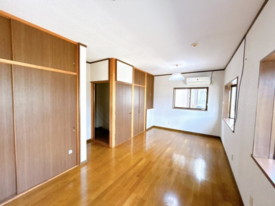【洋室】 | 北古世町二丁目一戸建