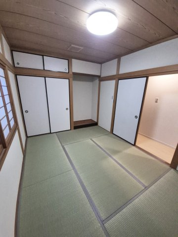 【和室】 | 北古世町二丁目一戸建