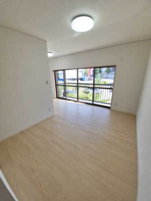 【洋室】 | 北古世町二丁目一戸建