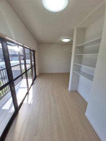 【洋室】 | 北古世町二丁目一戸建