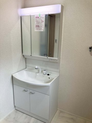 【独立洗面台】 | 北古世町二丁目一戸建 | 同社施工例