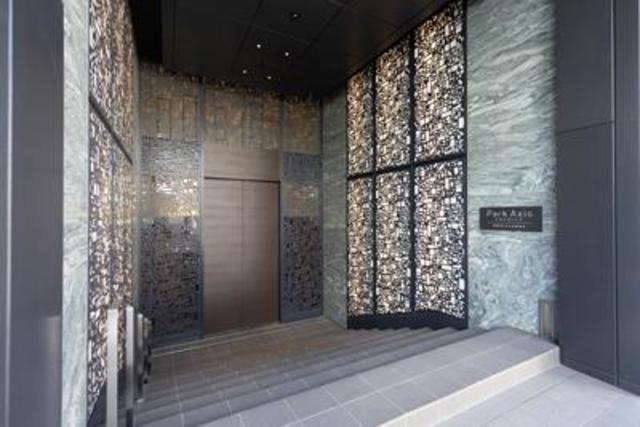 パークアクシスプレミア表参道のエントランス