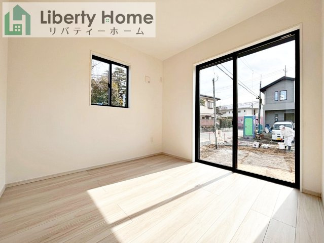 水戸市元吉田町14期　新築戸建　2号棟の洋室