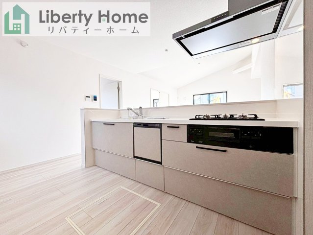 水戸市元吉田町14期　新築戸建　2号棟のキッチン