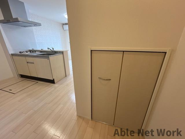 高尾崎 NEW TOWN　La・Terre Hの収納|収納スペース