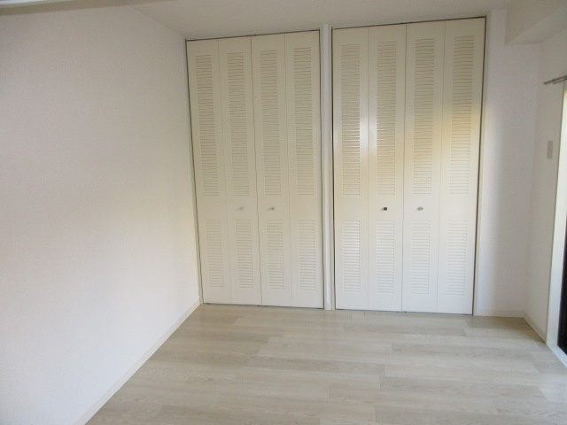 【洋室】 | 第2鷺坂ビル | 明るい洋室です