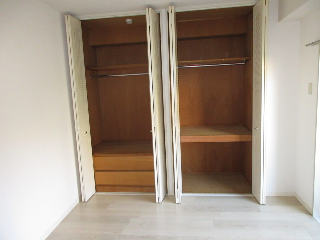 【収納】 | 第2鷺坂ビル | 便利な収納スペースです