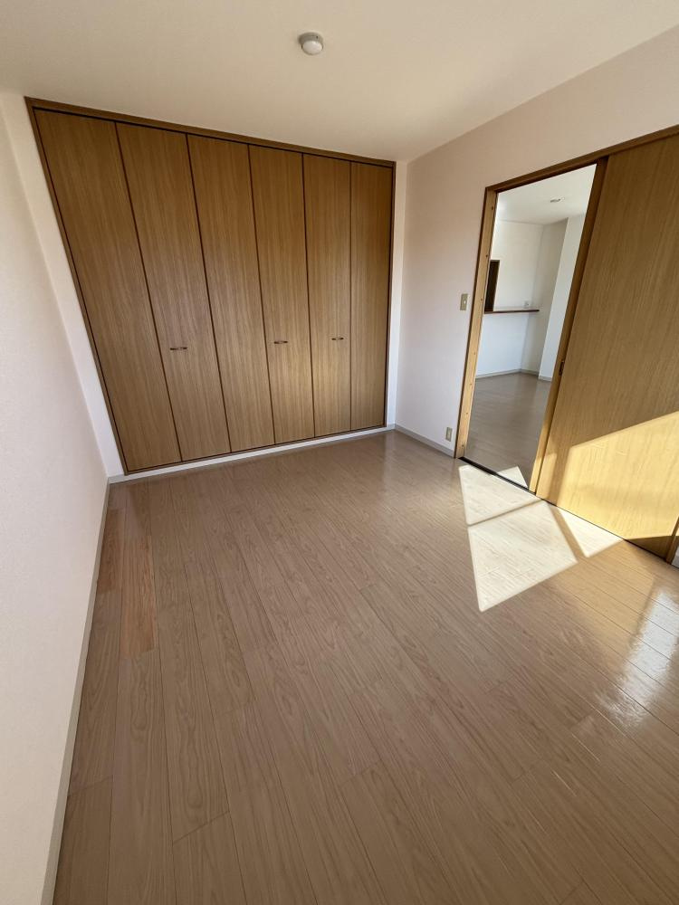 イーストダイトーの洋室