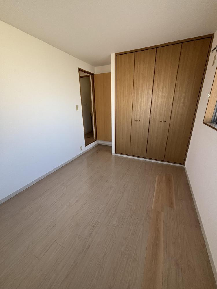 イーストダイトーの洋室