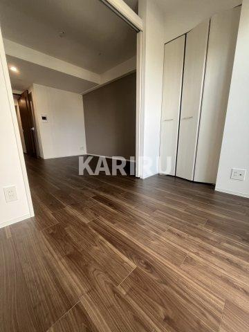 スワンズシティ大阪クレアストの洋室