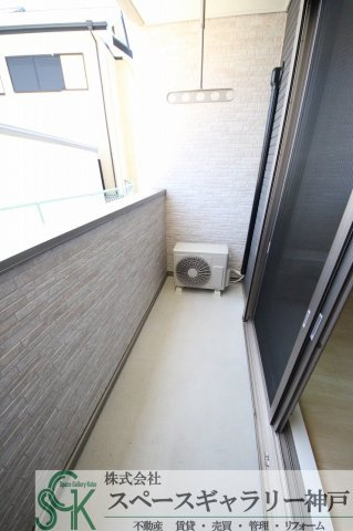 ウエストフィール・ネオのバルコニー|※お部屋により仕様が異なる場合があります。