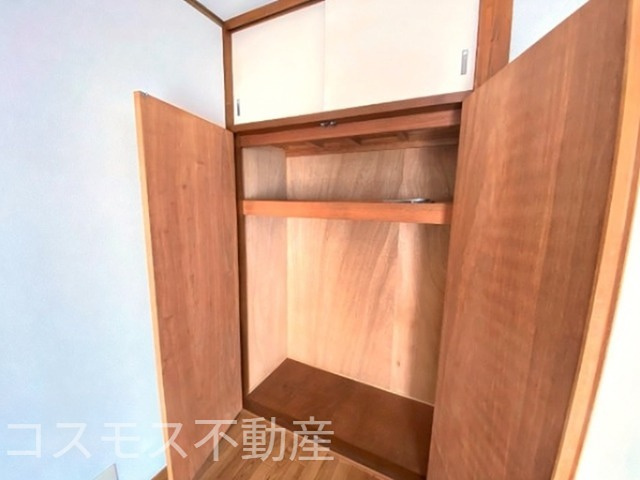 小山エビスコーポの収納