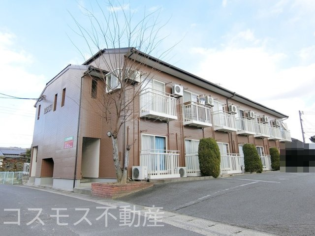 小山エビスコーポの外観