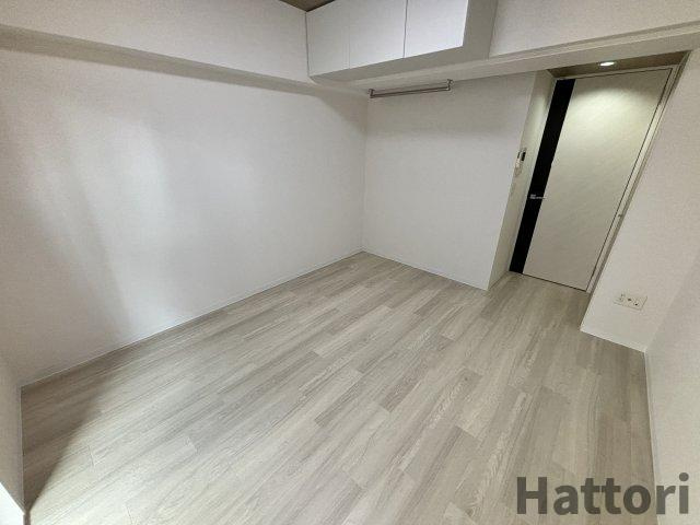 SERENiTE北浜の居間・リビング