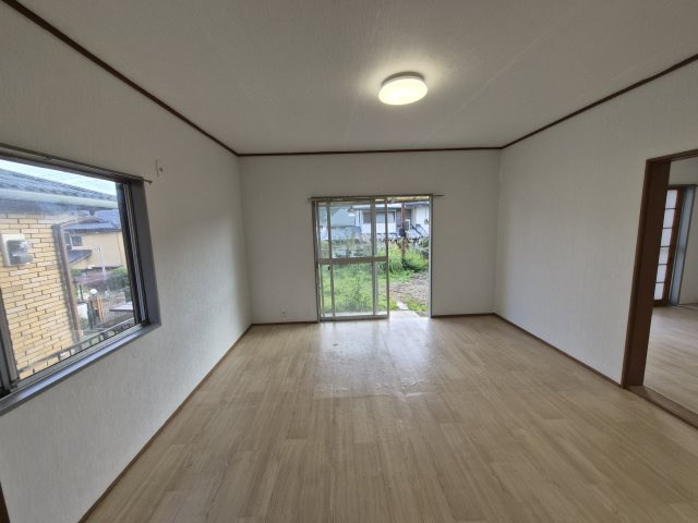 天満台東1丁目の居間・リビング