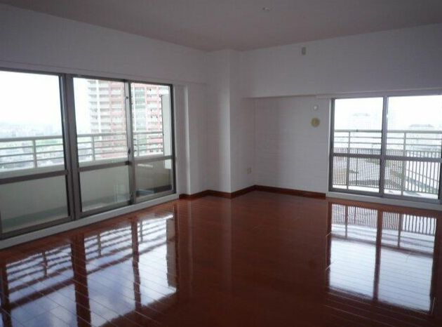 スカイスクエア川口の居間・リビング