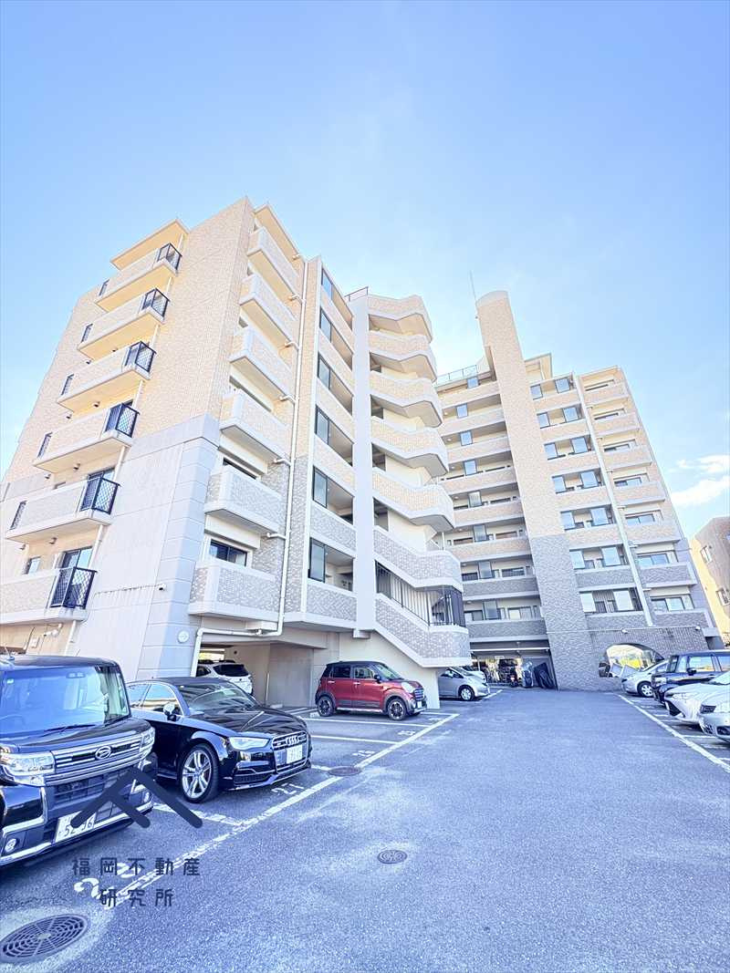 アンピール博多駅の外観