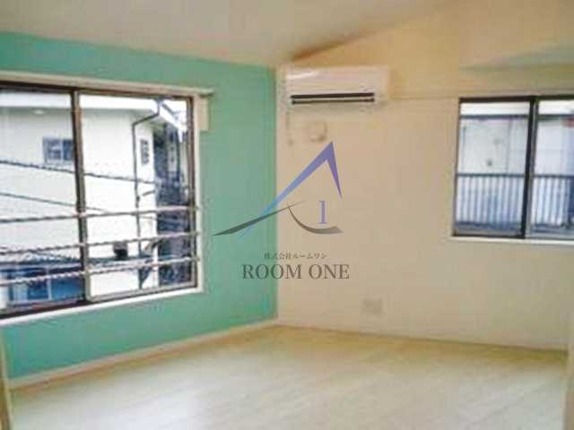 Ｇｒａｎｄｉｏｓｏ東十条の居間・リビング|洋室のお部屋です。