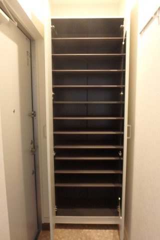 夢路オネストのその他|シューズボックス