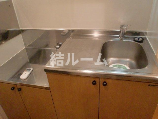 板橋区宮本町のアパートのキッチン