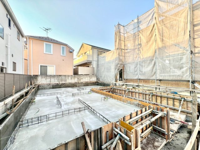 世田谷区深沢1丁目　新築戸建の外観|2025.11.20撮影

現地ご見学希望・資料請求などお気軽にお問い合わせ下さい！
03-5990-5201