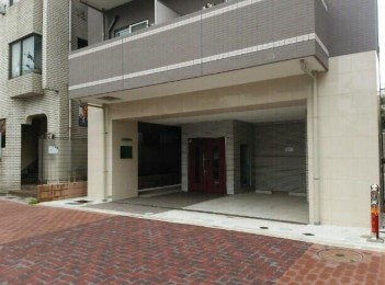 【エントランス】 | ヴォーガコルテ練馬