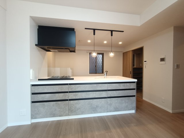 ウッドパーク吉川きよみ野Ｃ棟の居間・リビング|居間です