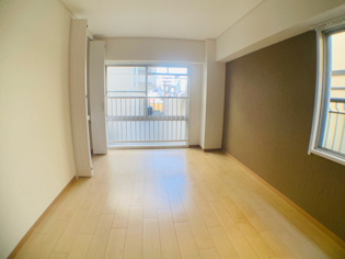 ニシキマンションの寝室