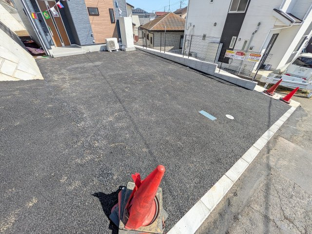 八王子市　川口町　新築一戸建て　９１期の駐車場|～4台駐車可能カースペース付き～